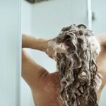 I parrucchieri più esperti ne consigliano l’uso per migliorare la pulizia del cuoio capelluto e donare volume naturale alla chioma.