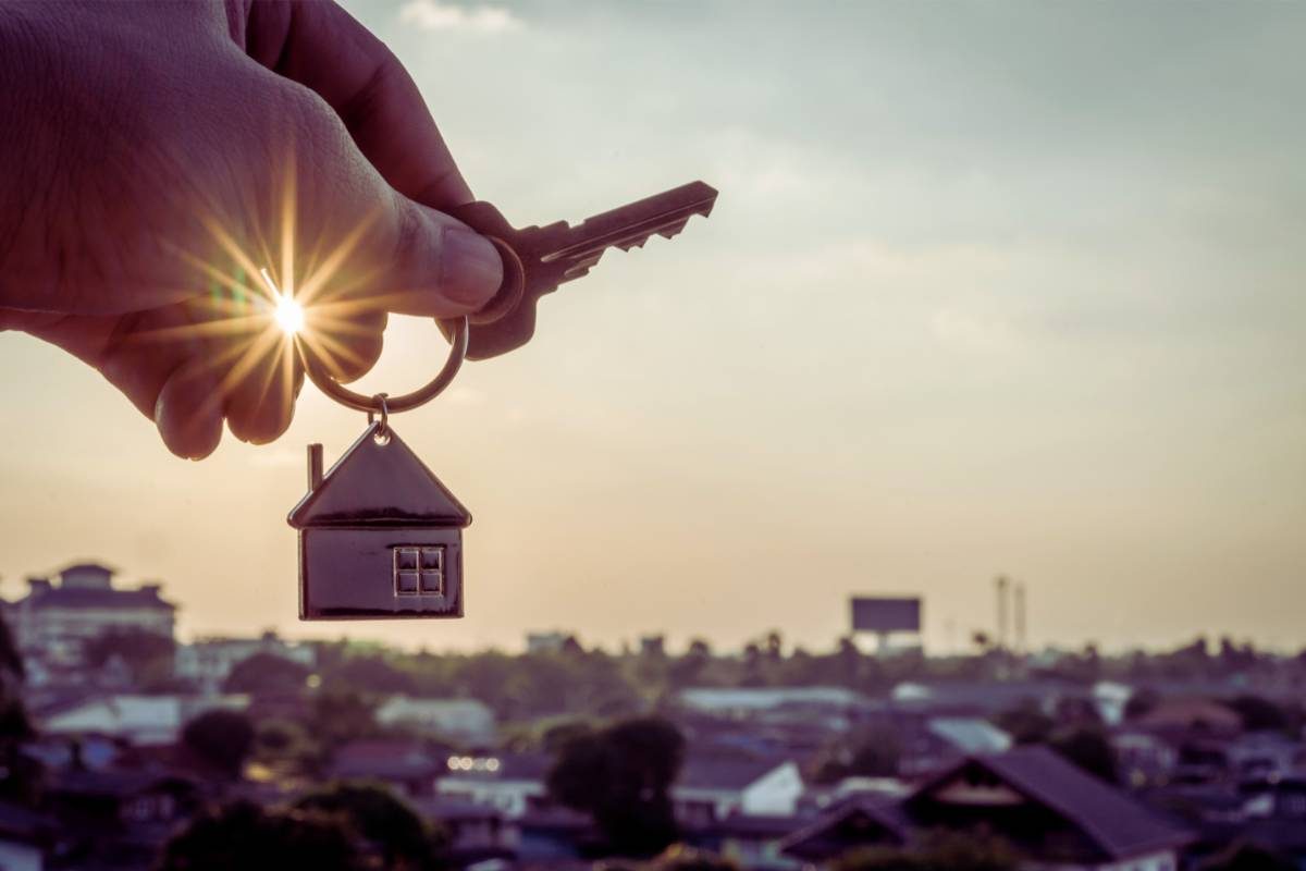 Intestare la casa ai figli senza spese notarili è possibile
