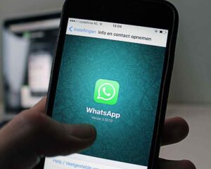 whatsapp modalità spia