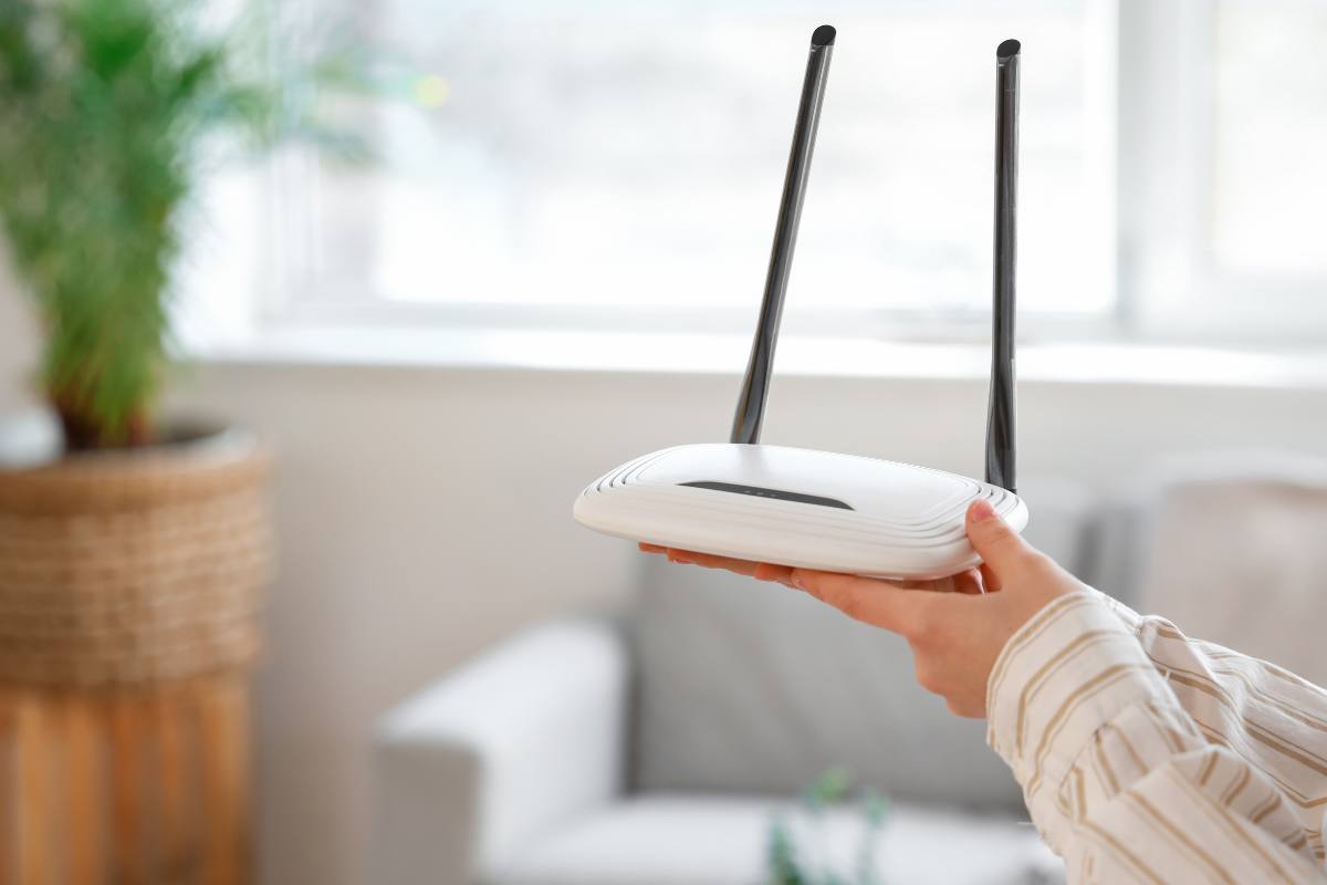 Wi-Fi Lento? Ecco la prova che il tuo vicino sta scaricando i film a tue spese